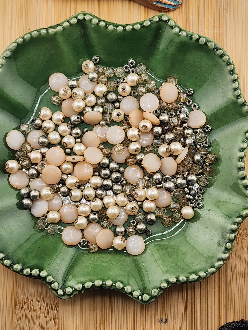 Assorted Lot Peach and Pearl Bead Mix for Jewelry Making 0566